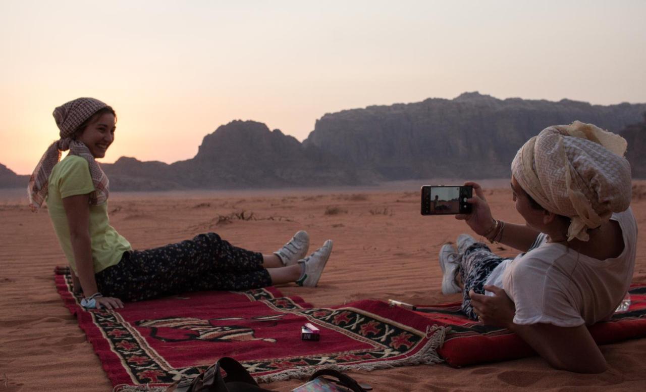 Sunset Oasis Camp Hotel Aqaba Bagian luar foto